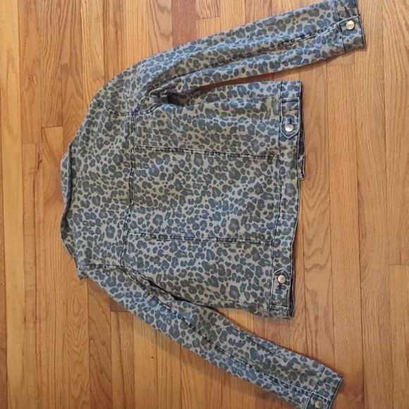 STS Blue leopard jean jacket - Picture 8 of 8
